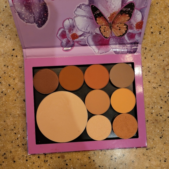 NWT Colourpop Custom Palette - Picture 7 of 7